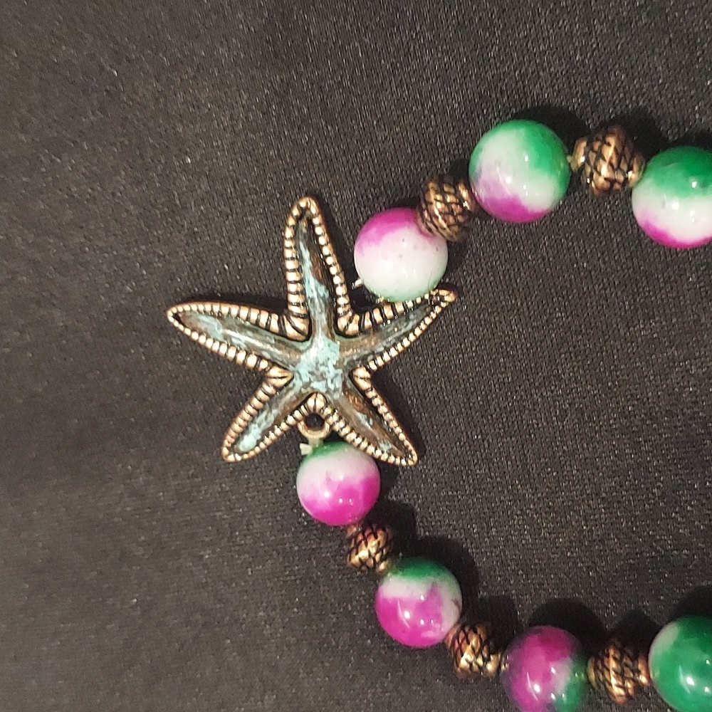 NWT Gemstone Bracelet Set with Turtle and Starfish Charms - Picture 5 of 6